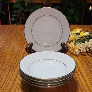 Noritake Ranier Fine China Berry / Dessert Bowls - Set Of 5